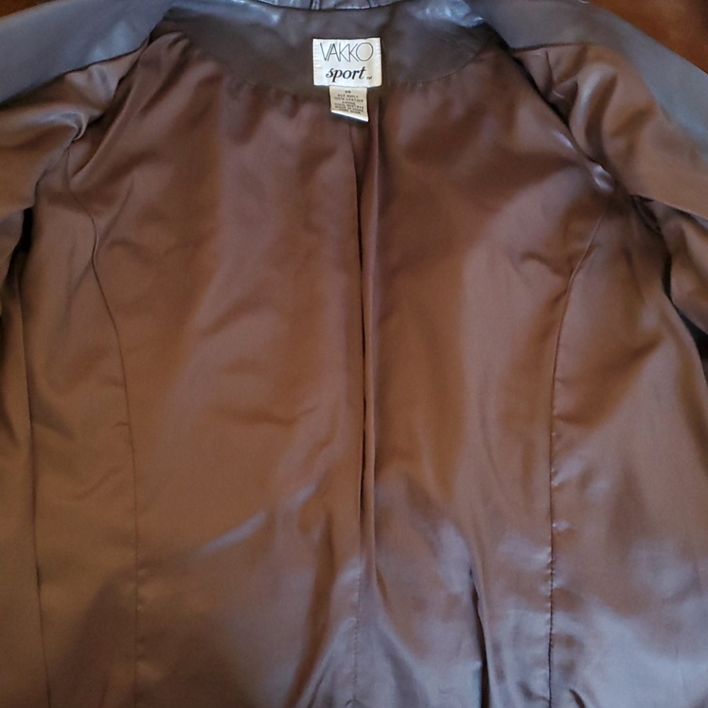 VAKKO Sport Leather Jacket - Picture 10 of 10